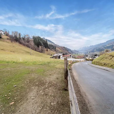 In St Georgen Salzburg Near Ski Area 公寓 *